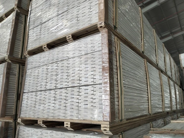 Duty Free High Standard Thin Gesso Coat S4S Board Packing Duty Free High Standard Thin Gesso Coat S4S Board Packing