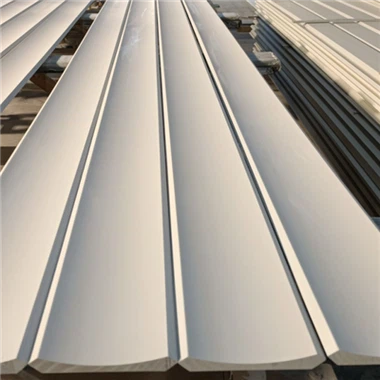 Acuan Mahkota Kayu Berwarna Putih Berkualiti Baik Untuk Siling